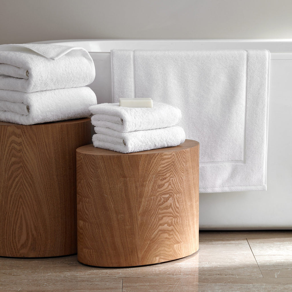 Simple Border Bath Towel Set Of 2